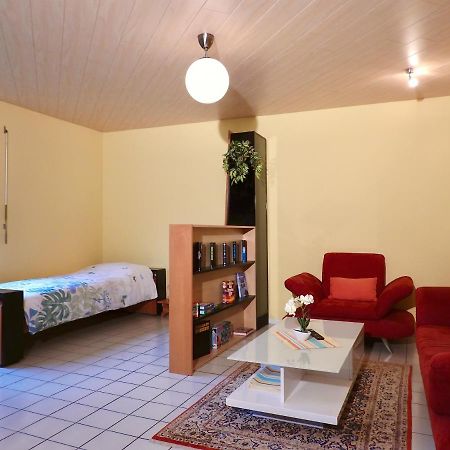 Ferienwohnung Gartenblick Remchingen Bagian luar foto