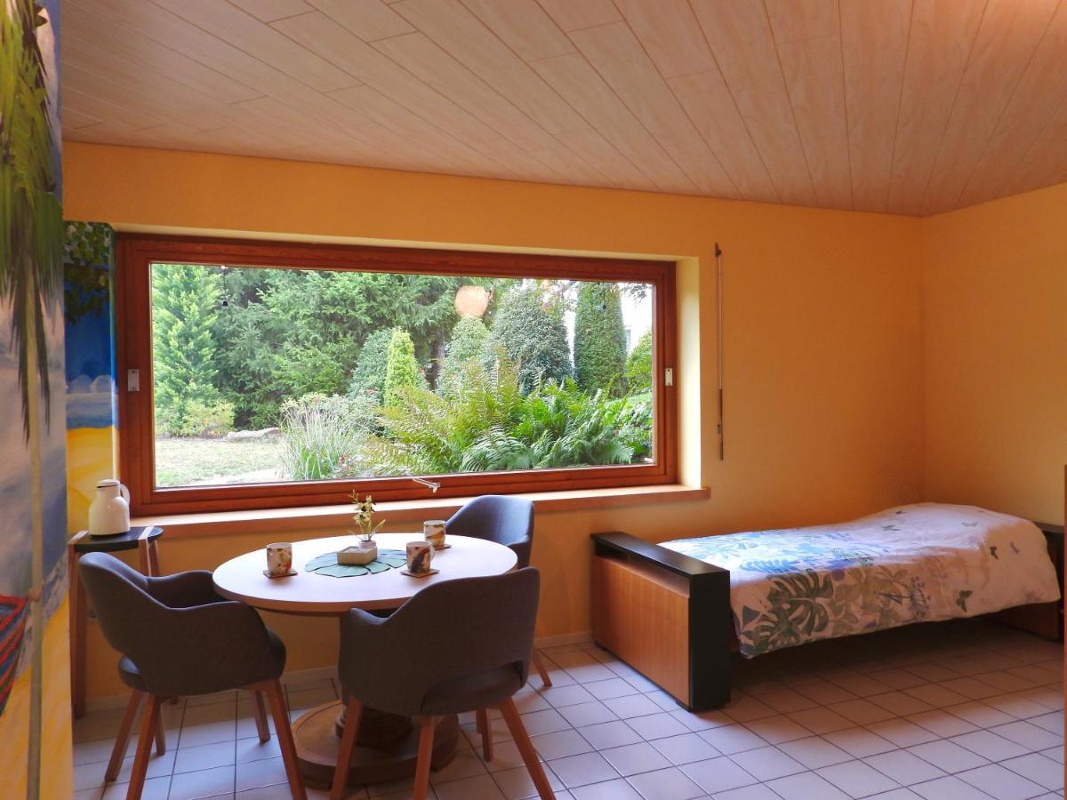 Ferienwohnung Gartenblick Remchingen Bagian luar foto